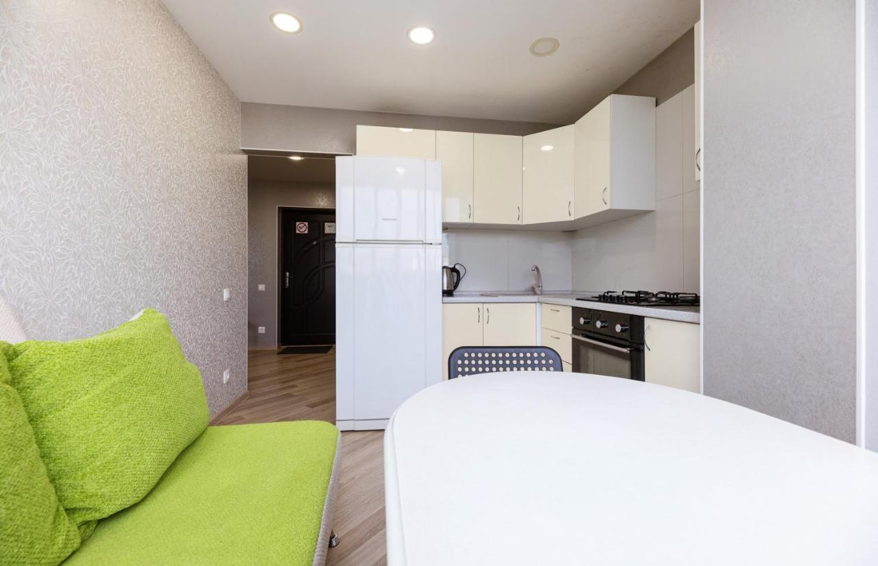 Apartament 0129 жк щасливий сучасна та затишна Kijów